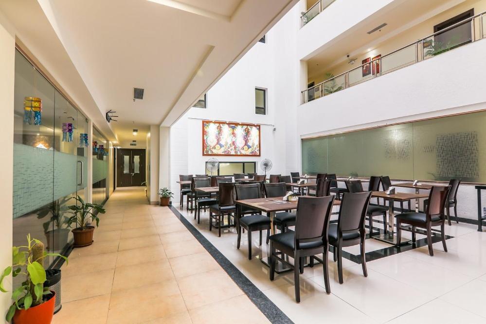 Magnus Square Business Hotel Near Pune Airport Kharadi Zewnętrze zdjęcie